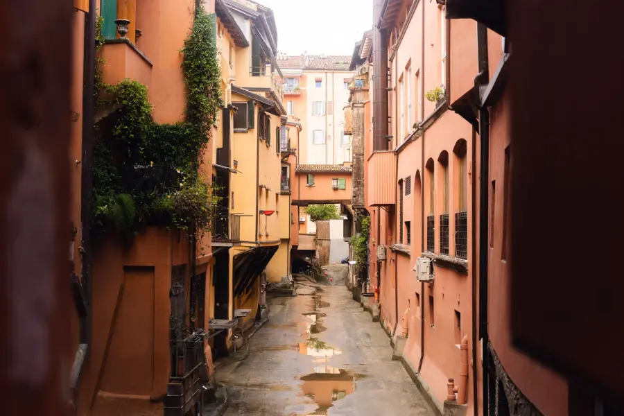 Bologna Città 30, nuovi dossi e attraversamenti sicuri