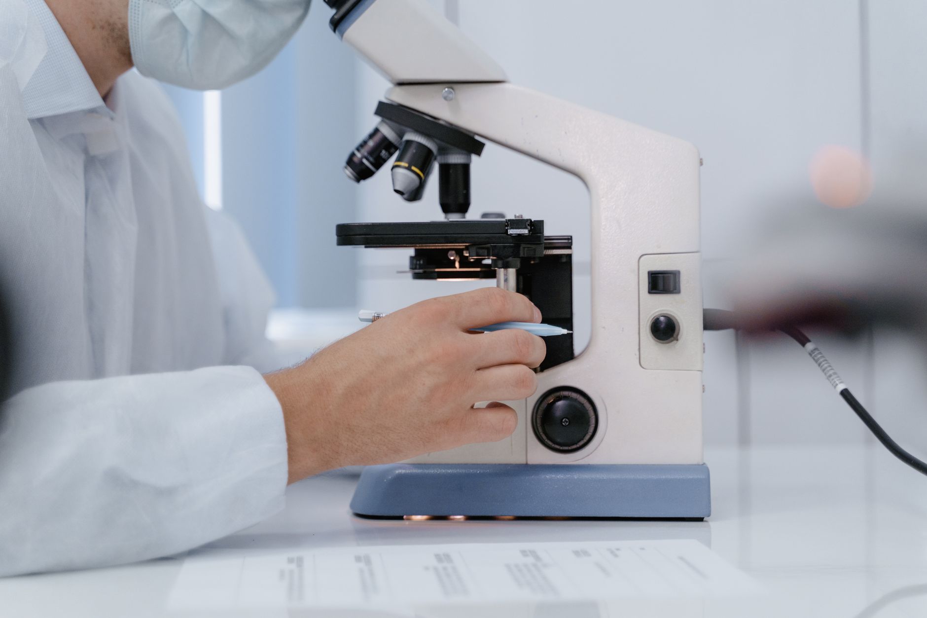 Ricerca sanitaria, in Emilia-Romagna 1.530 studi nel 2025