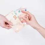 Montecchio Emilia, prestito da 500 euro: tre denunciati