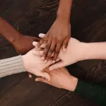 Emilia-Romagna, nuova legge su cooperazione, pace e diritti umani